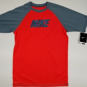 NEW SMALL Nike Dri-Fit Fitness Polyester Shirt